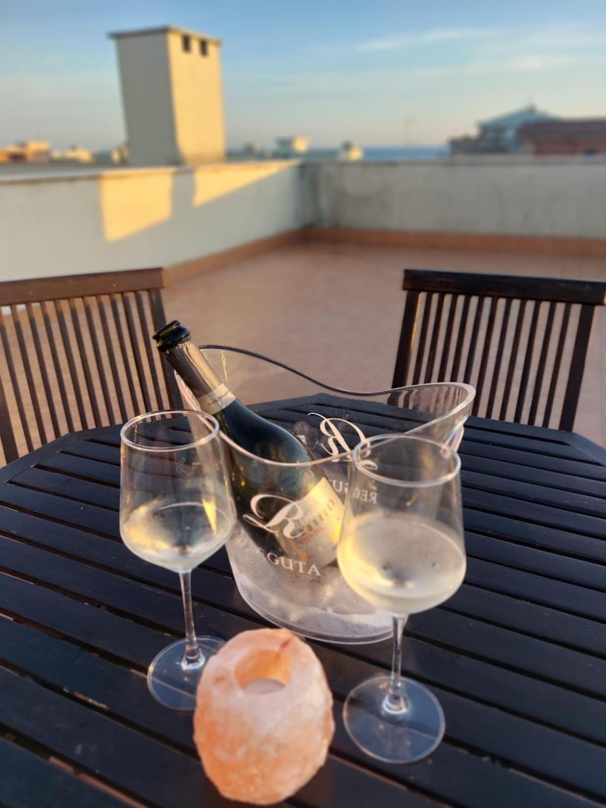 Appartamento Vista Mare A Marina Di Ardea L'Americano Buitenkant foto